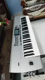 Korg i3 work station new board... Just 5 months old