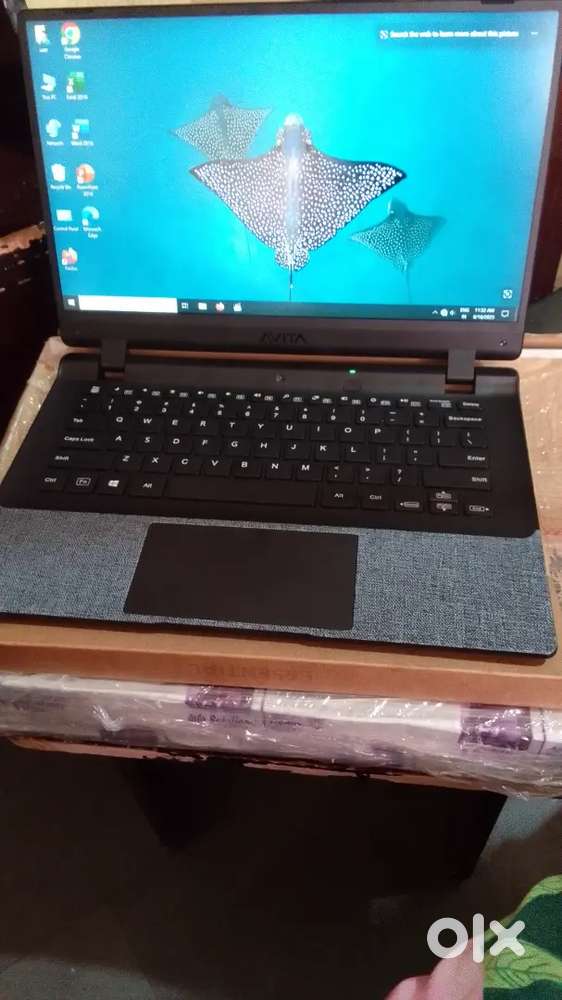 Box pice laptop good condition
