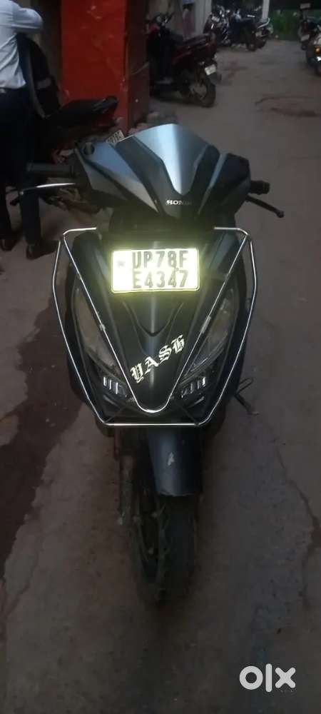 Running only 6700 km Grazia Scooty honda for sale in good condition