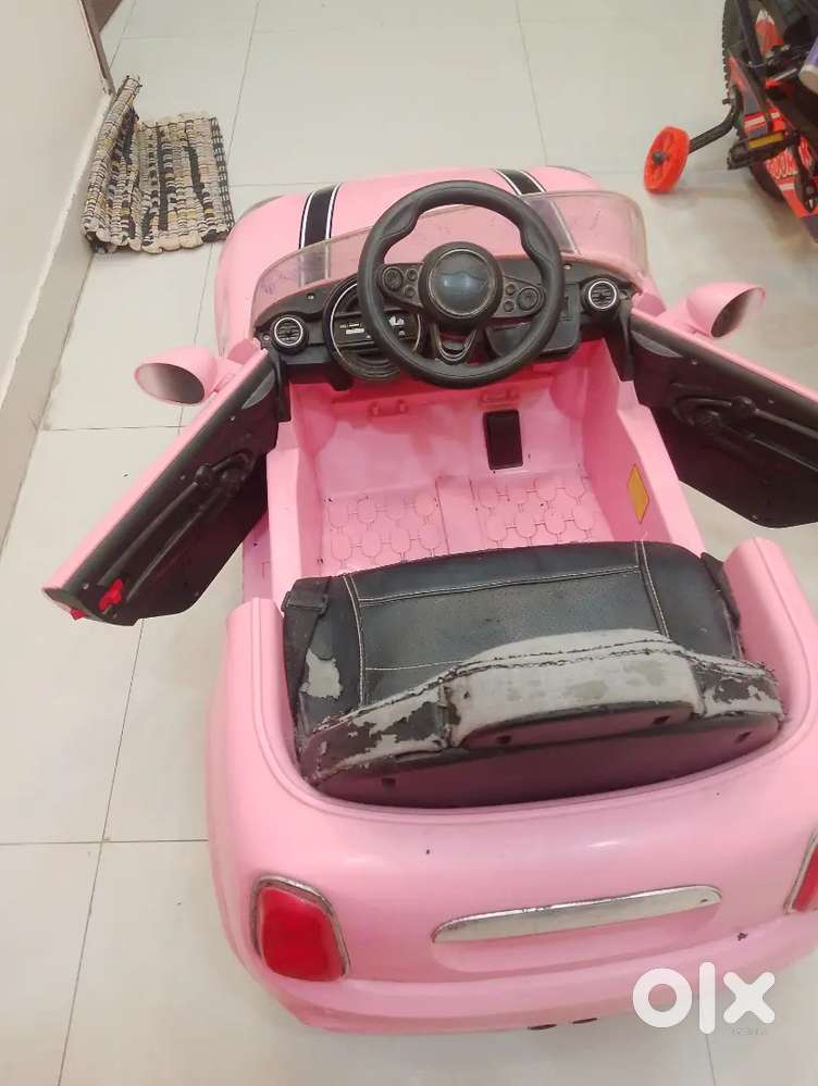 Mini cooper car in working condition