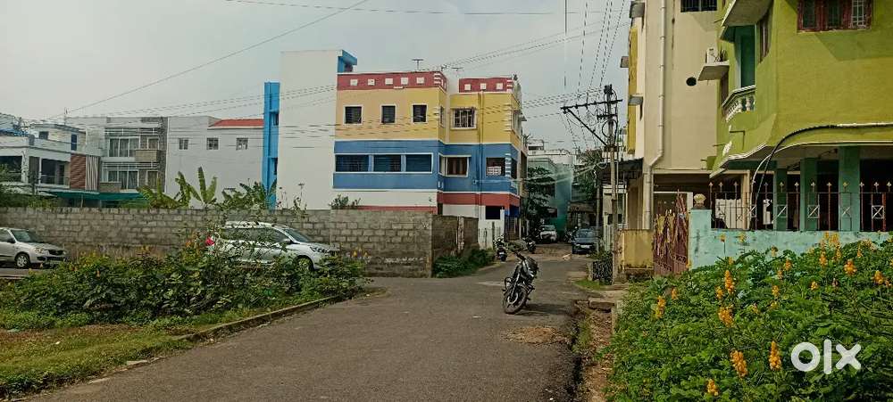 Kathirkamam Jipmer Hospital nearby Dhaksnamoorthy Nagar Corner Plot.