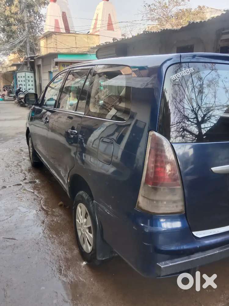 Toyota Innova 2005 Diesel 235000 Km Driven