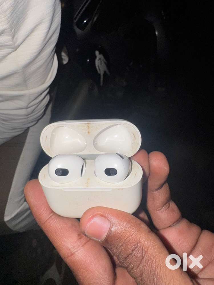 Apple airpods generation 3
