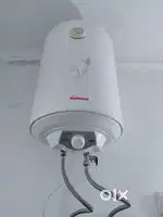Bathroon geyser (25 L) and kitchen geyser