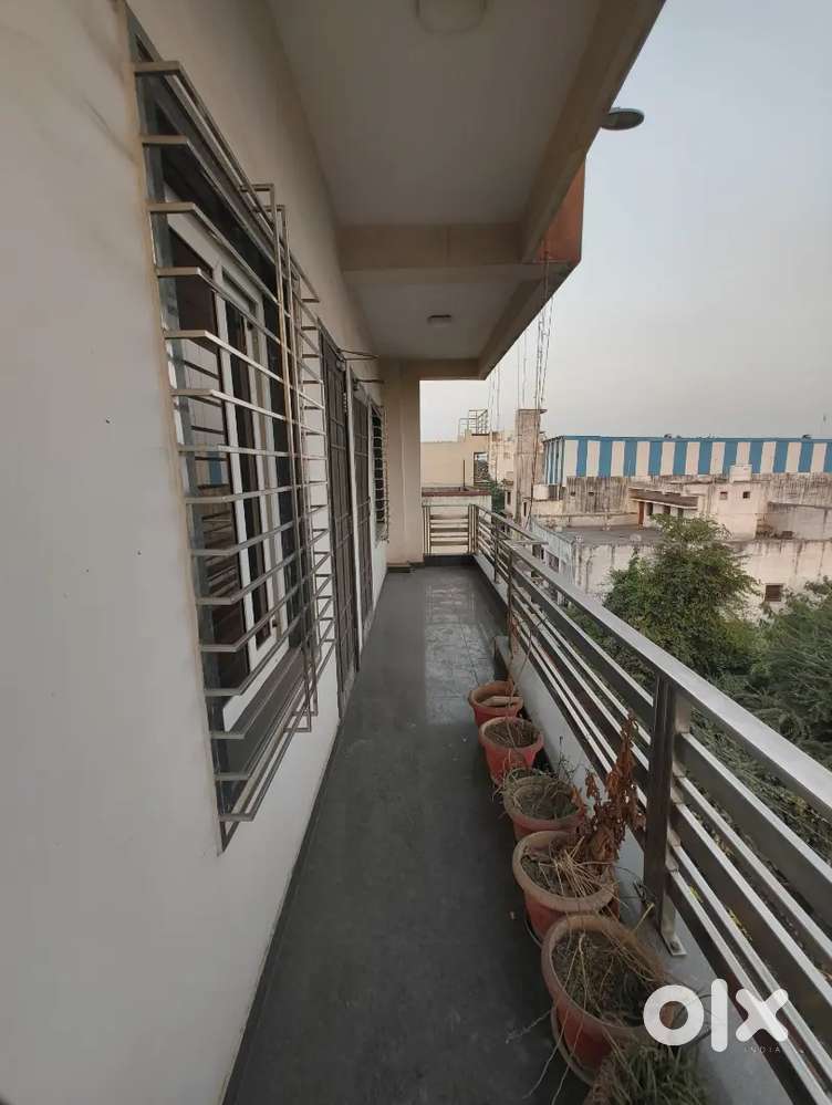 For families and girls only