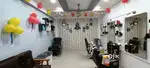Beautician & makeup wanted girls
