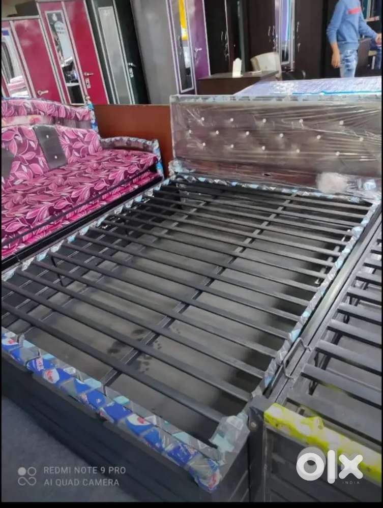 It's New manufacturing 6x5 box bed