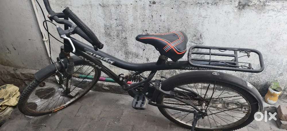 Avon fusion bicycle in top condition
