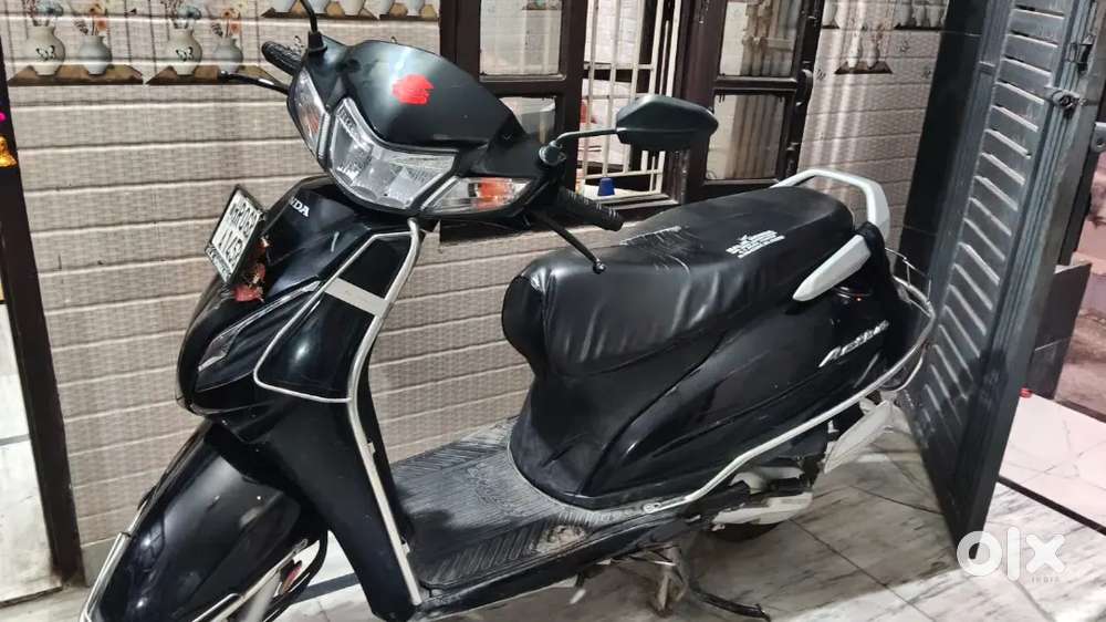Well maintained Honda Activa 6g