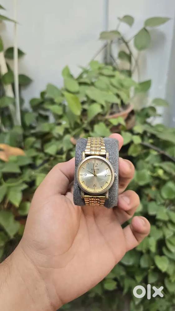 Sonata Premium Watch (GOLDEN)