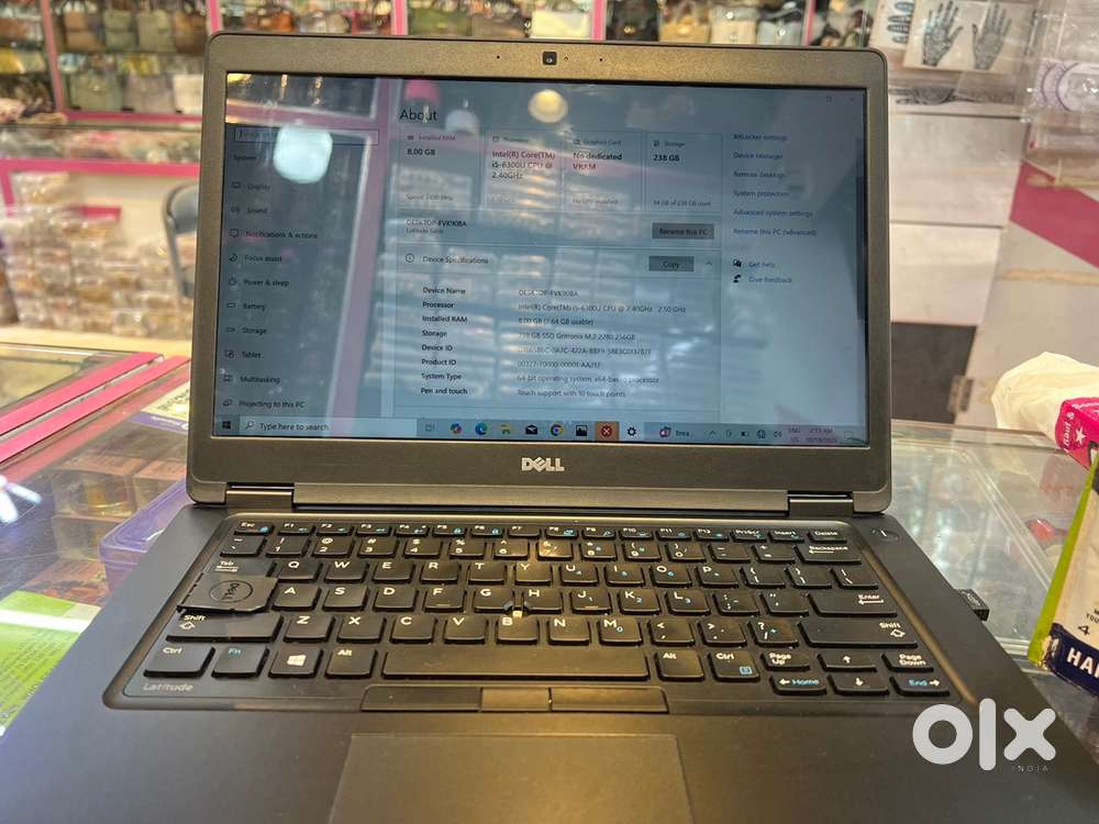Dell laptop mint condition touch plus keypad