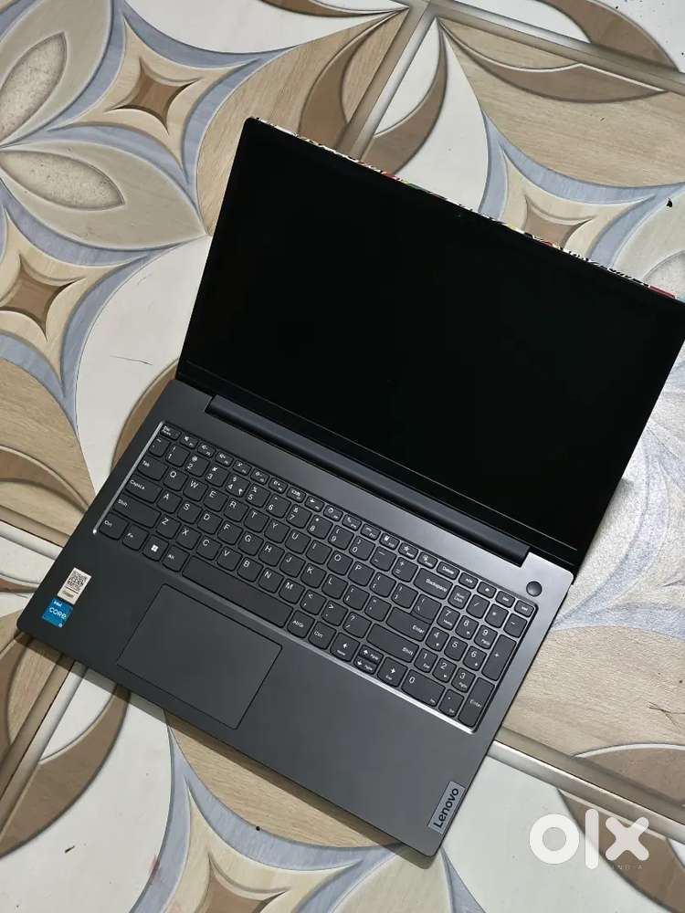 Lenovo V15 Intel Core i3 12th Gen 1215U