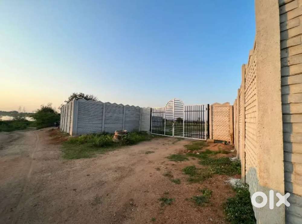 125 Square Yards EAST FACING Plot Rs. 7 Lakhs