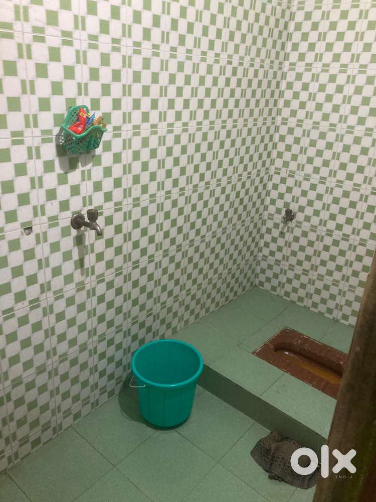 Family’s/ Bachelor’s 1 BHK House Rent  at Meenambakkam