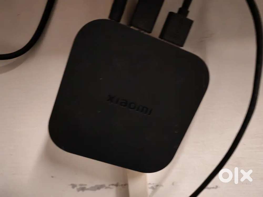 SAMSUNG Q700C SOUNDBAR+FULL HD PROJECTOR+XIAOMI TV BOX