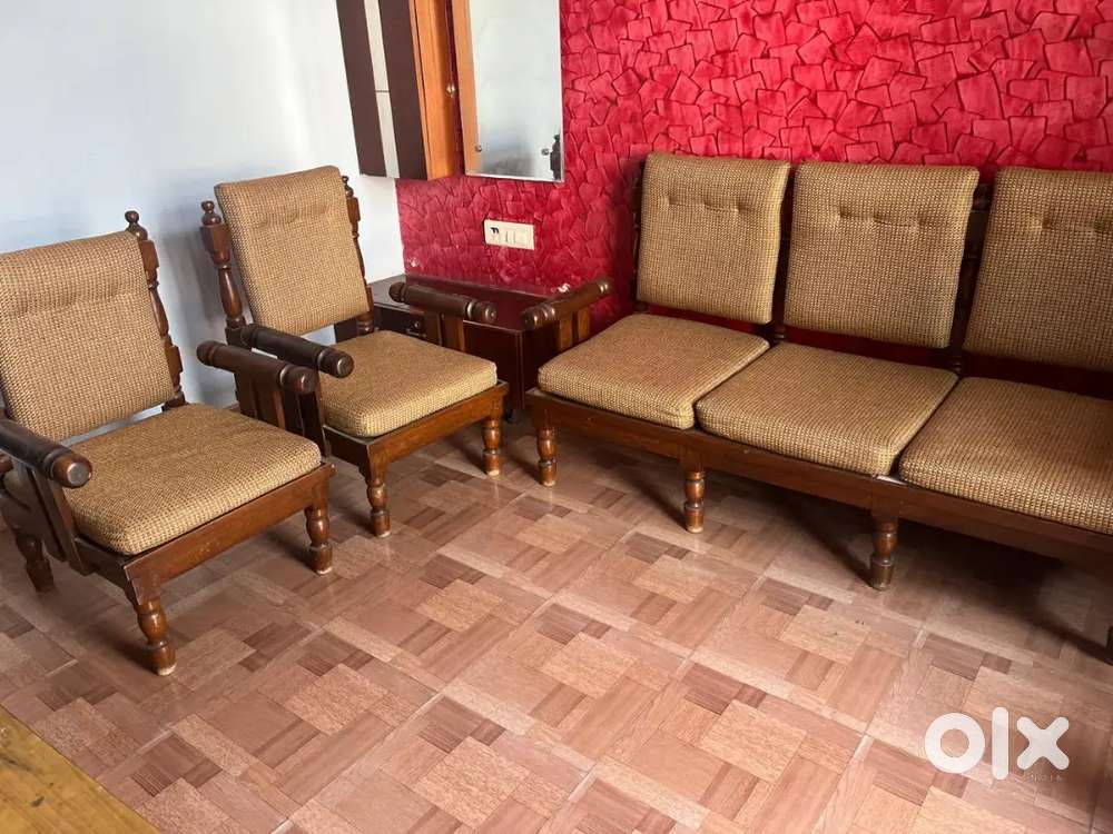 5 seater sofa set best antic condtion