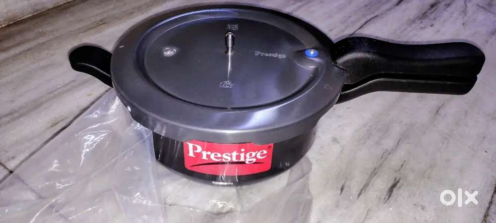 Prestige pressure cooker 3.5 ltrs