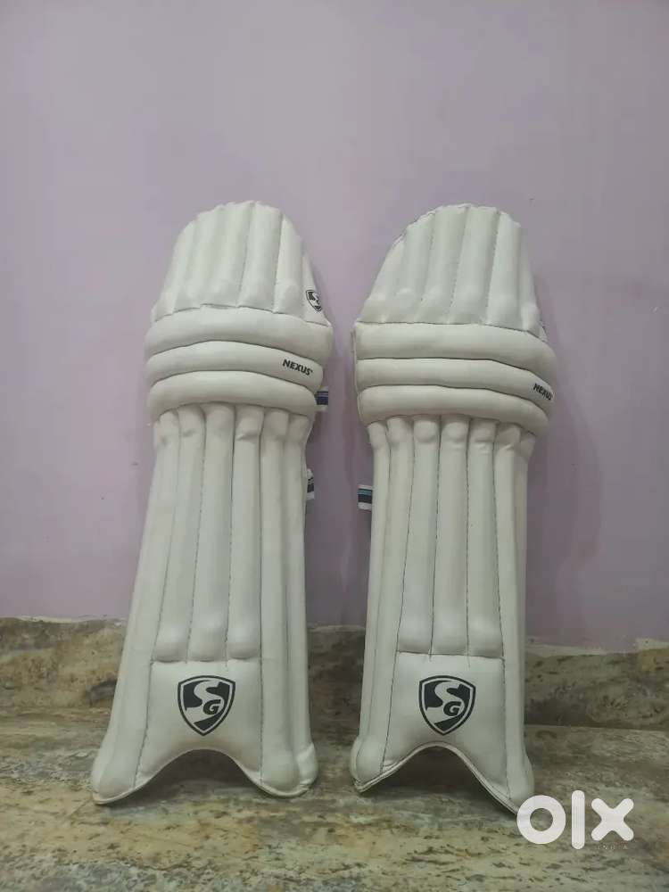 Pads Sg.  Sports equipment for sell new condition