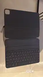Smart keyboard folio for iPad (11-inch)