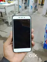 Redmi 4 ( 4+64  RAM )EXILLENT CONDITION - Charging Cable + Phone Cover