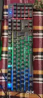 Gaming headphone and keyboard