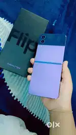 Samsung filip 4 8 256 5g andar ki display phone bil box