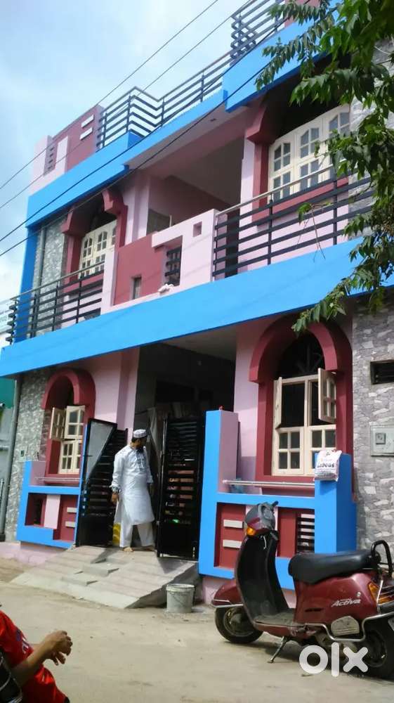 Two sepret sepret house both is duplex total 7 bedrooms