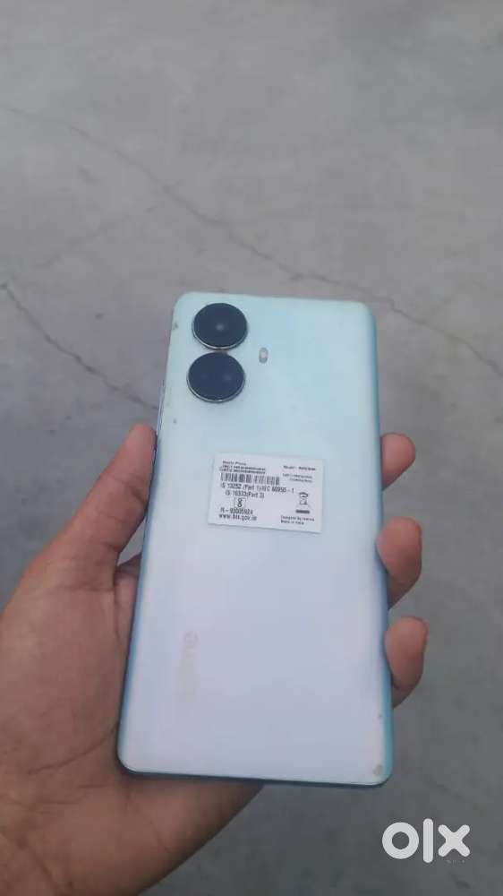 Realme 10 pro +/8/128gb./5g phone