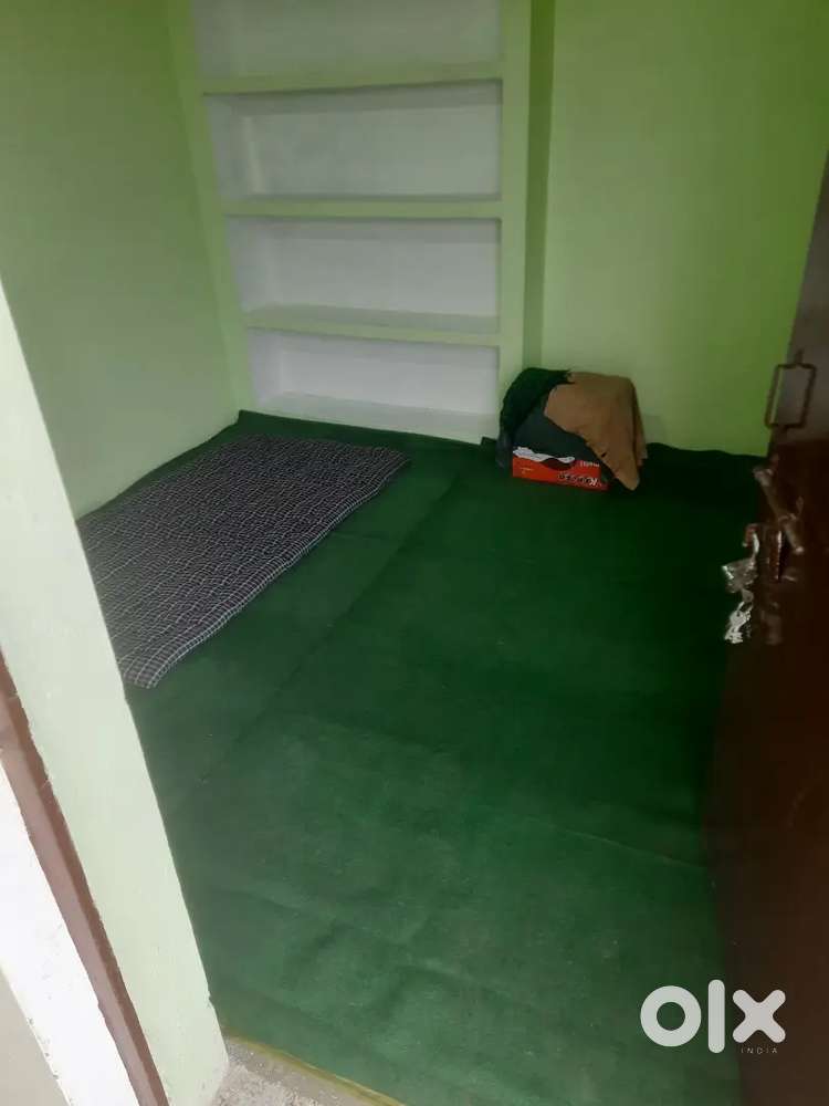 ROOM only available for BOYS  NAYAPURA STANLEY ROAD NEAR KAMLA NAGAR