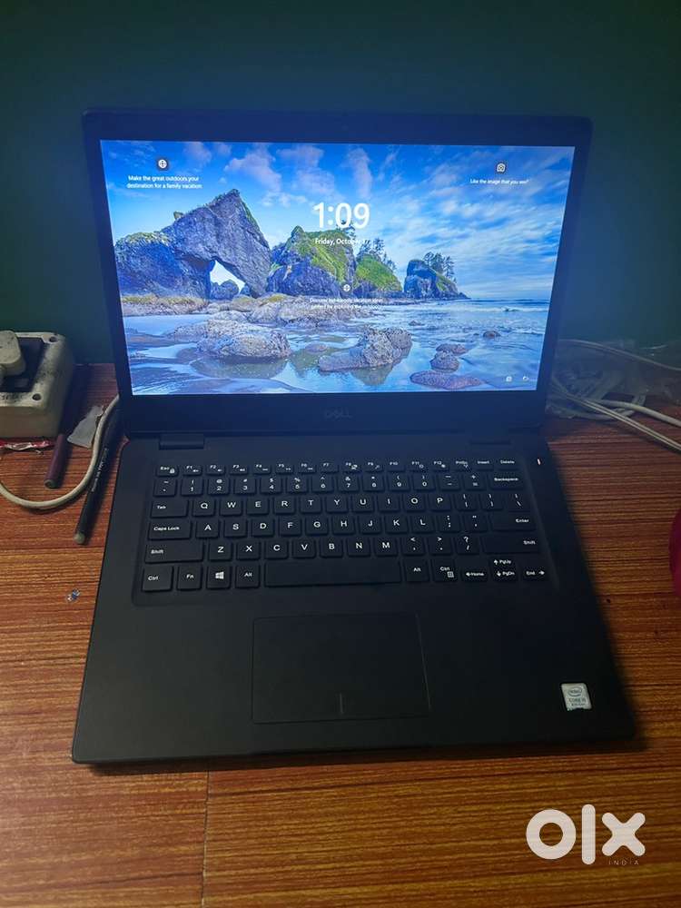 Dell Latitude 3400, 8gb ram, 260gb ssd, 4 gb inter graphics