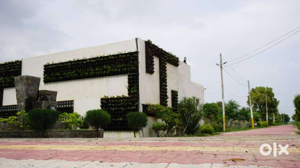 Plot for sale in jewar with pakki registry and possession