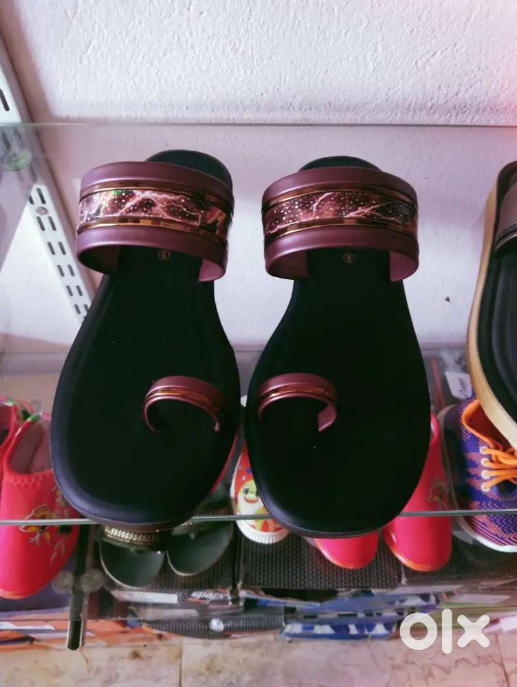 Sales gir or boy for footwear showroom