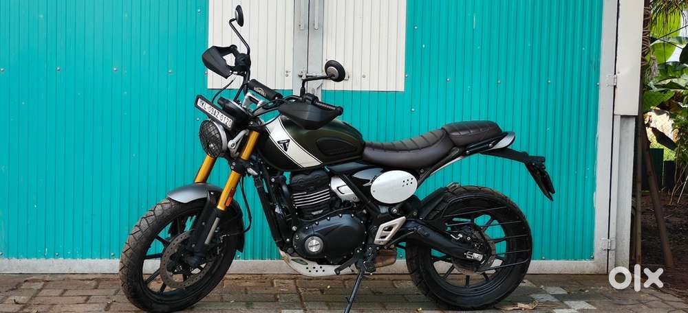 Scrambler 400X in excellent condition!