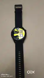 Noice creaw smart watch with warenty added bil box charger added