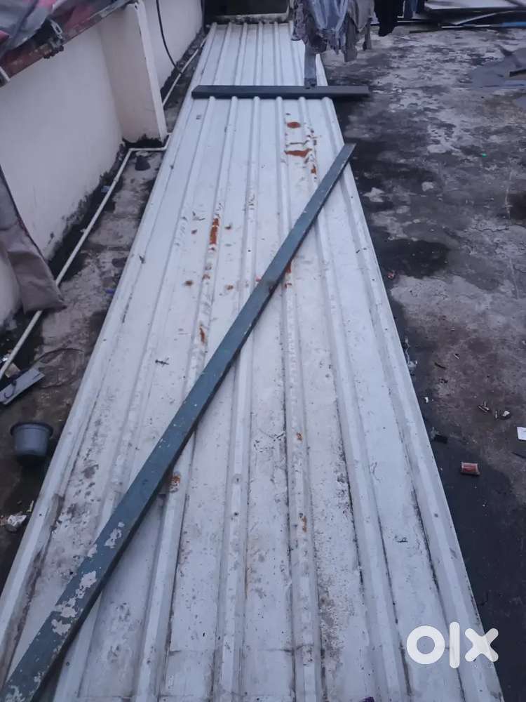 50×50 ka shade bechna hai