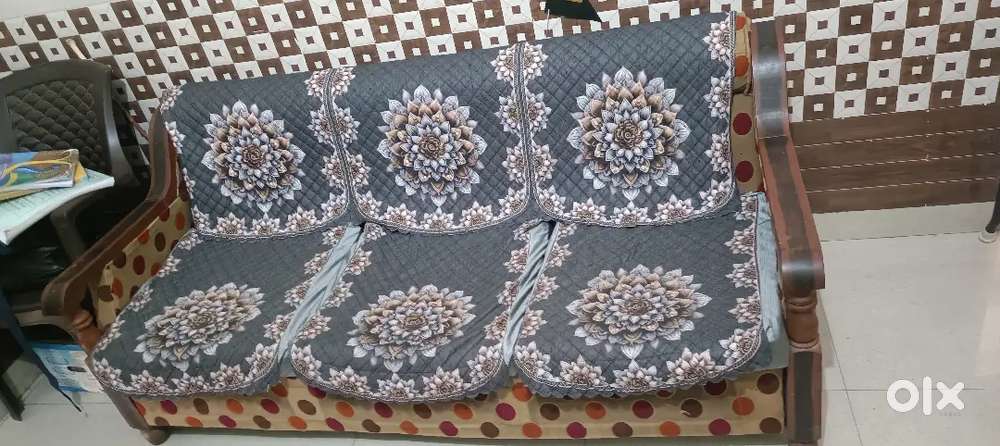 5 Seater Sofa sale Good Condition