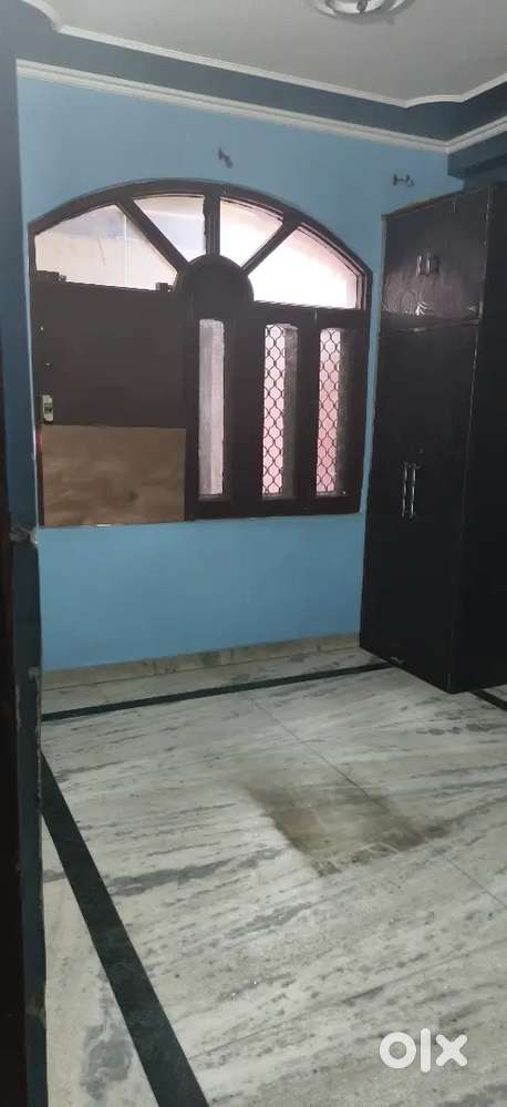 3 BHK Flat, Near Mayur vihar extension and Ashok Nagar metro