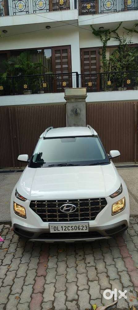 Hyundai Venue 1.2 S Plus, 2020, Petrol