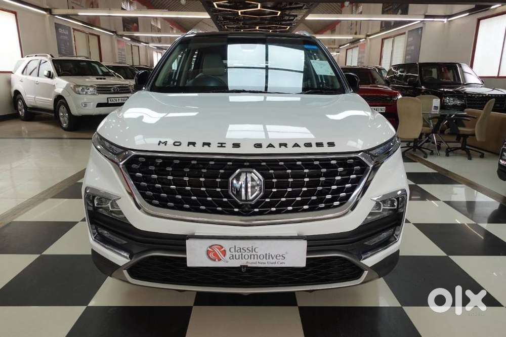MG Hector Sharp AT, 2022, Petrol