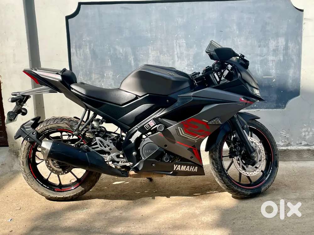 Less use ,zero scratches,