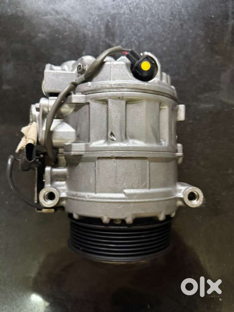 MERCEDES CAR AC COMPRESSOR NEW ORIGINAL IN (NEW CONDITION).