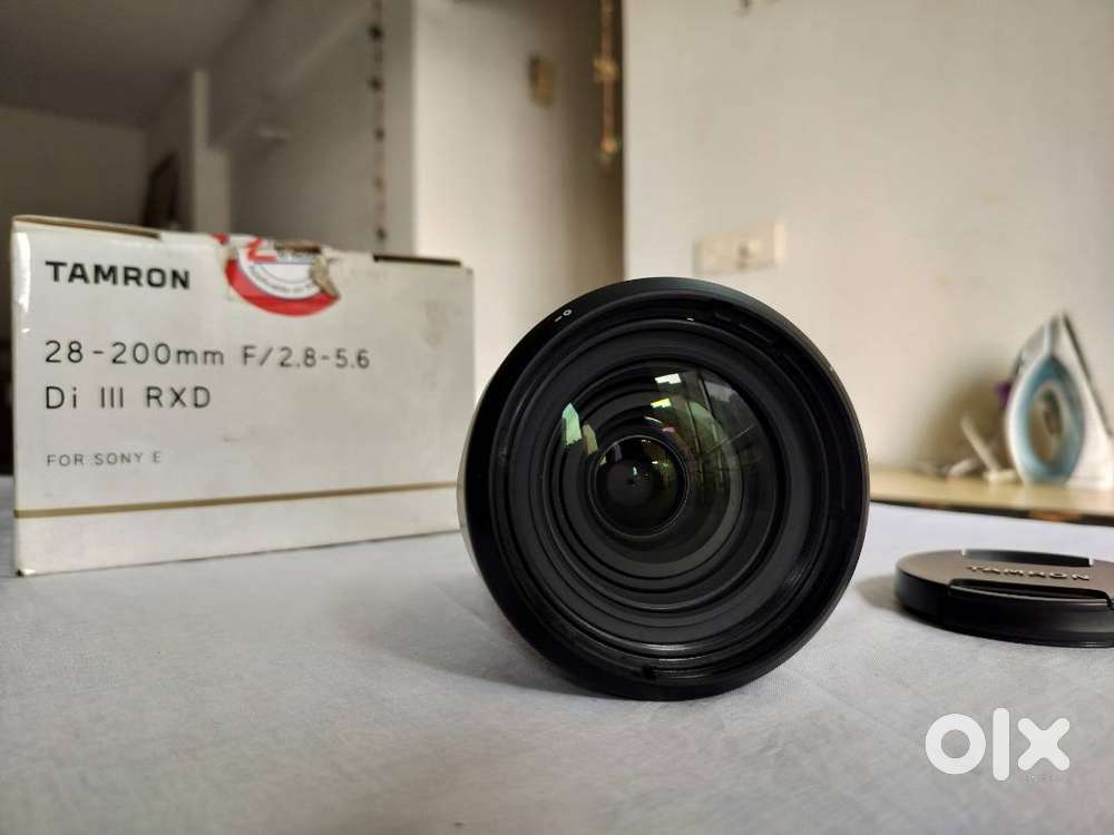 Tamron 28-200mm f/2.8-5.6 Di III RXD