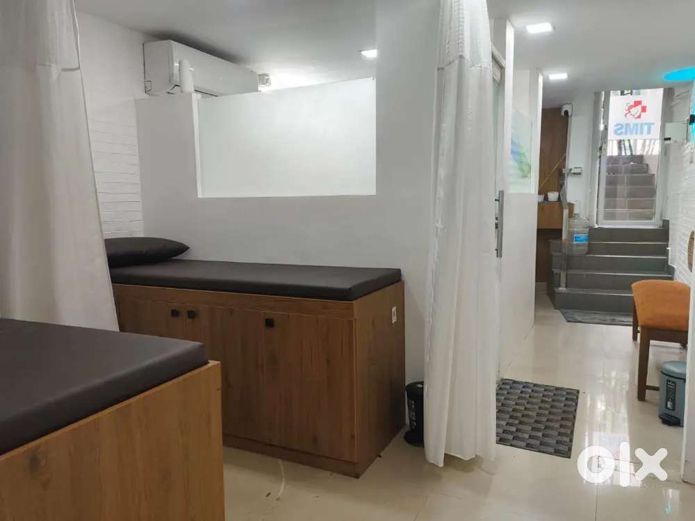 Furnished Clinical Space for rent in Kowdiar.