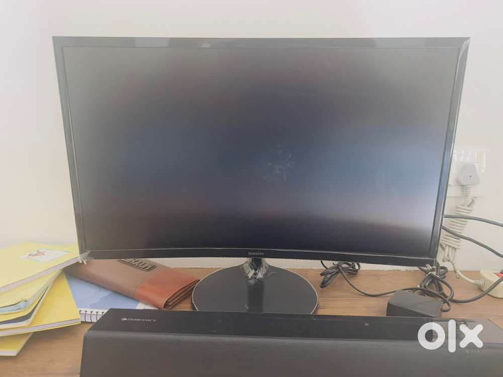 Samsung 24inch curved monitor for sale