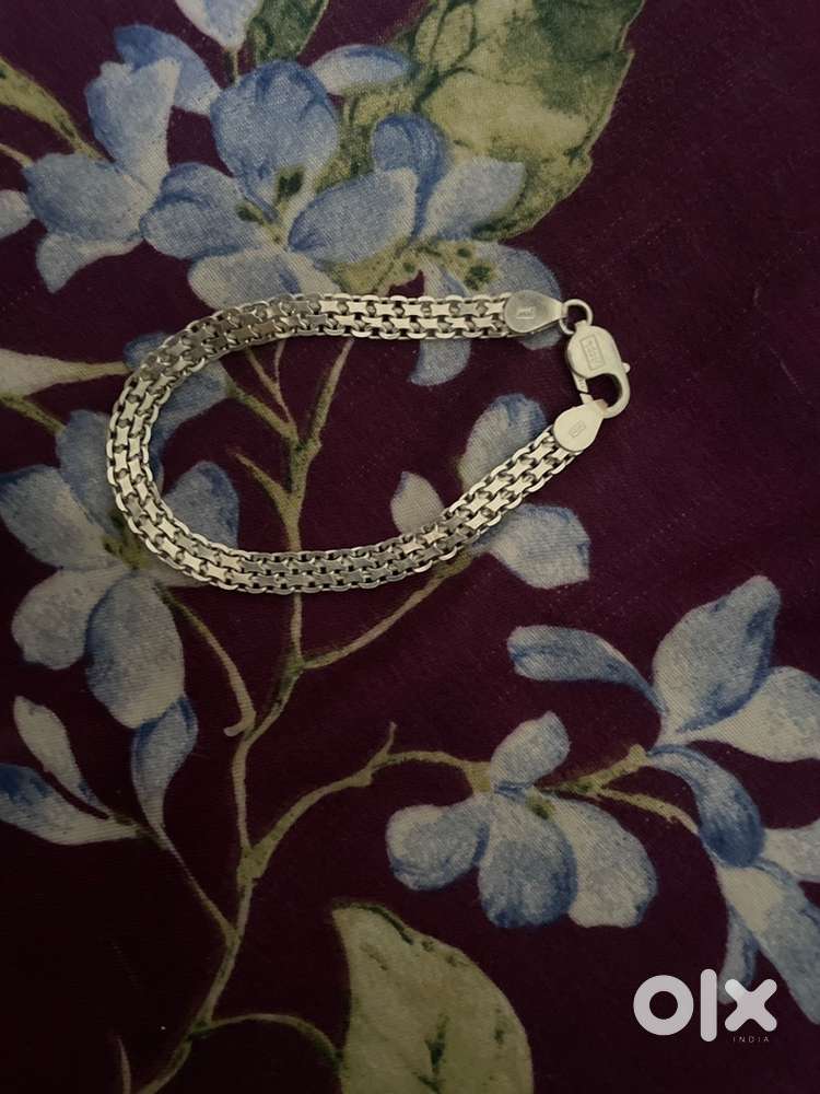 Silver braclet