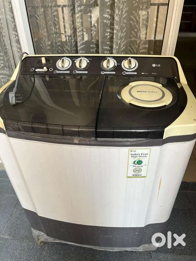LG 8kg semi automatic Washing Machine