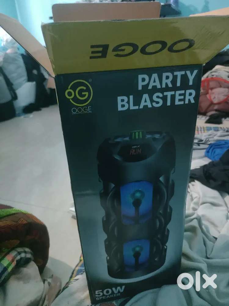 OOGE party blaster blutooth speaker