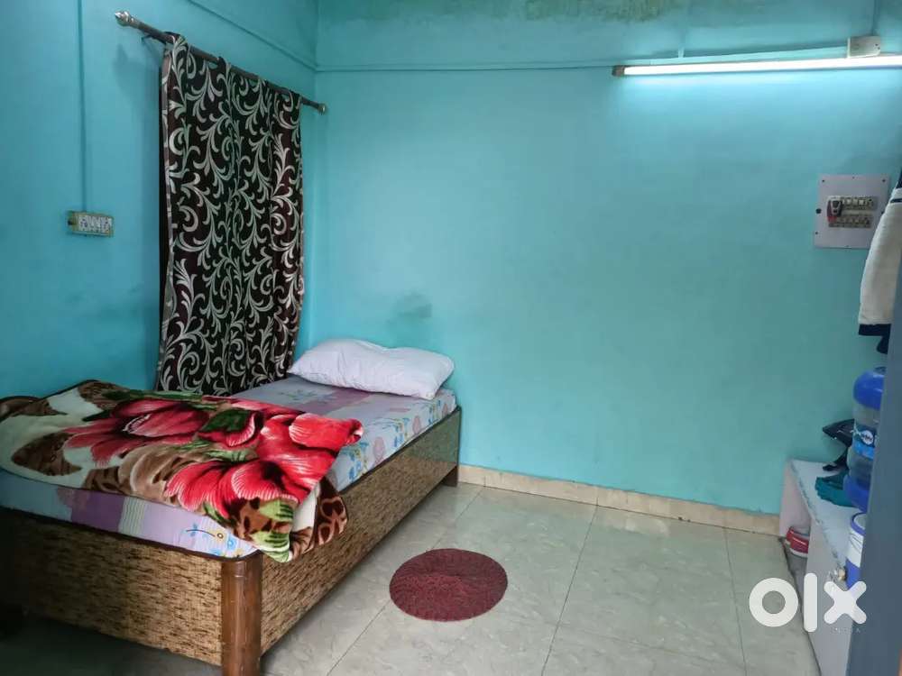 One Bedroom Room sets (RK) DDA FLAT IN DILSHAD GARDEN DELHI 95