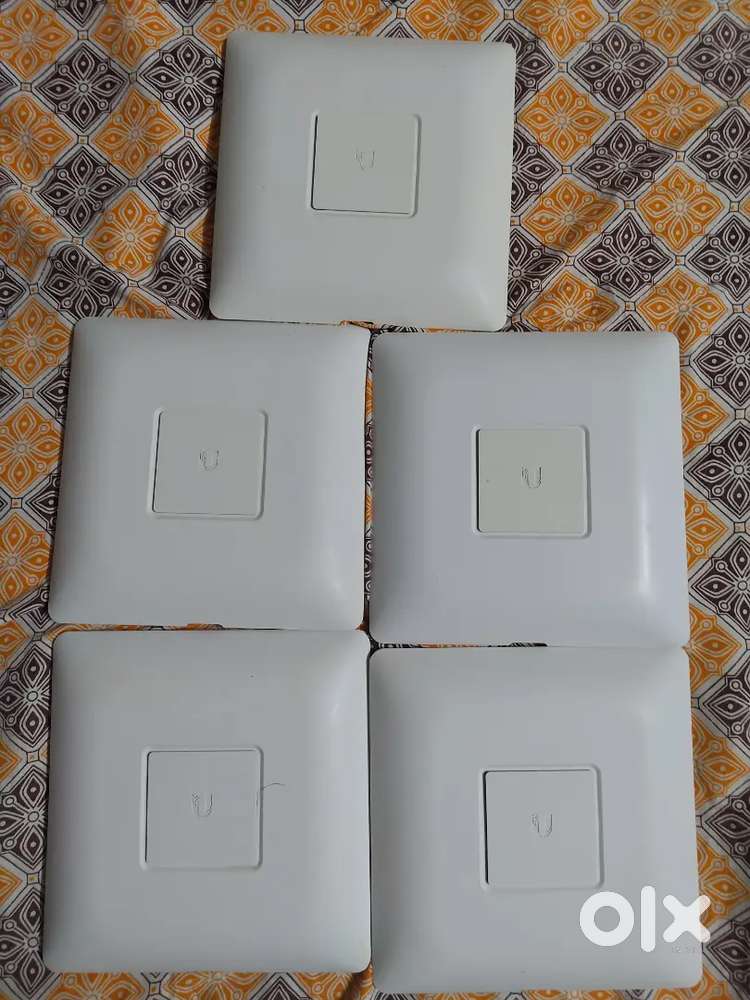 TP-Link Archer AX11000 Gaming Router & UniFi UAP-AC & Unifi U6-Lite