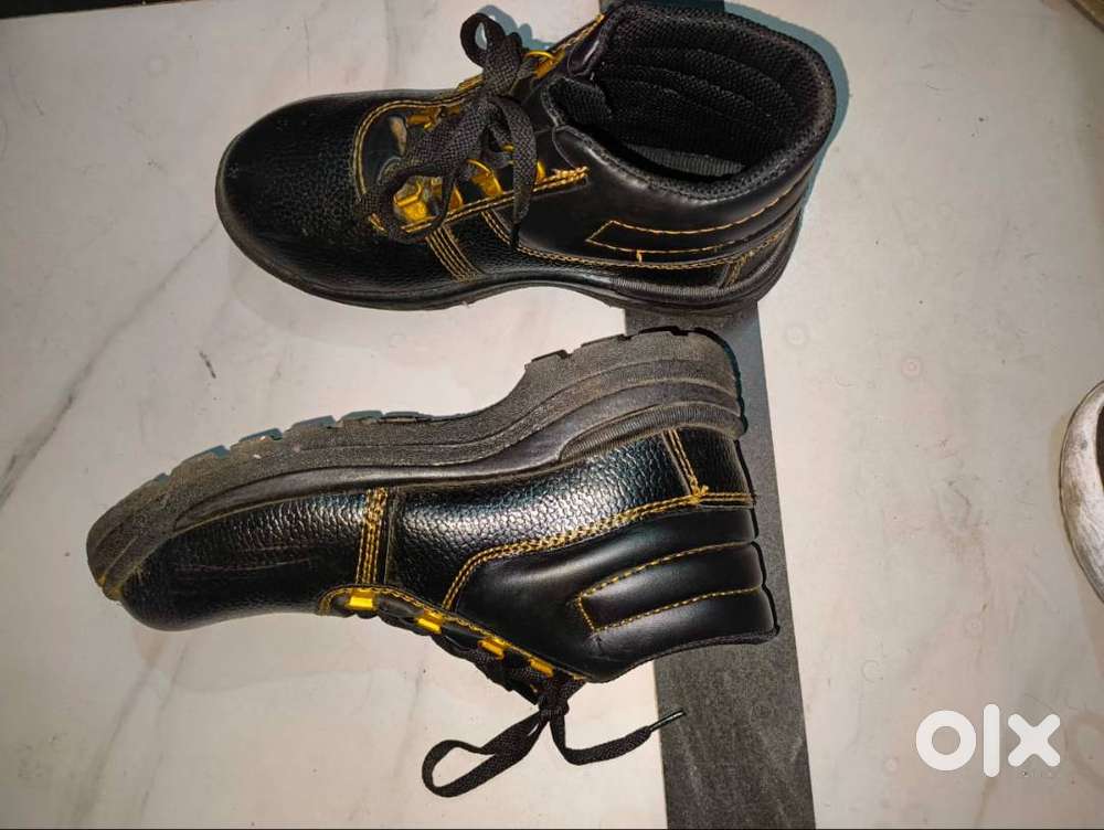 Safety shoes 8 no